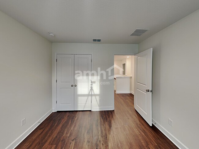 Building Photo - 12319 Paperbark Pl