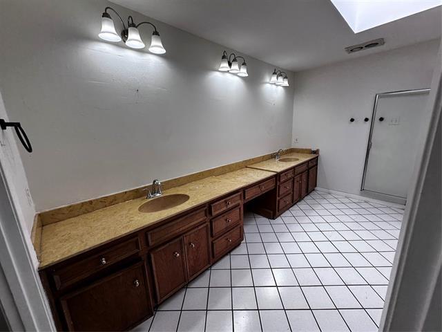Building Photo - 7215 Cutter Mill Dr