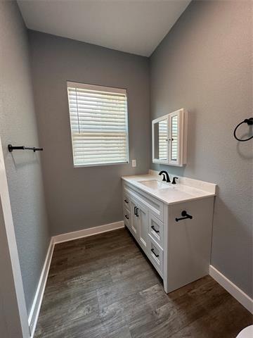 Building Photo - 605 S Fordyce St