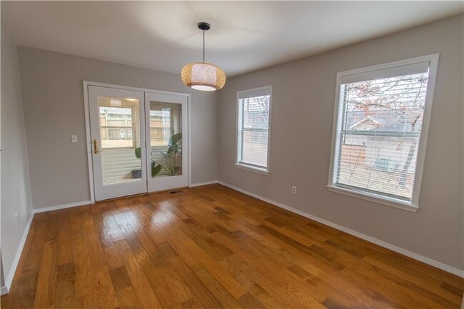 Building Photo - 15284 Putman Rd