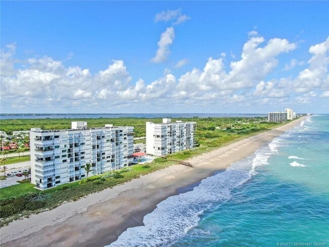 Building Photo - 9490 S Ocean Dr