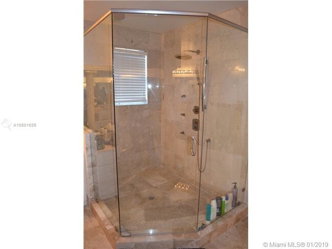 Building Photo - 1379 NW 166th Ave