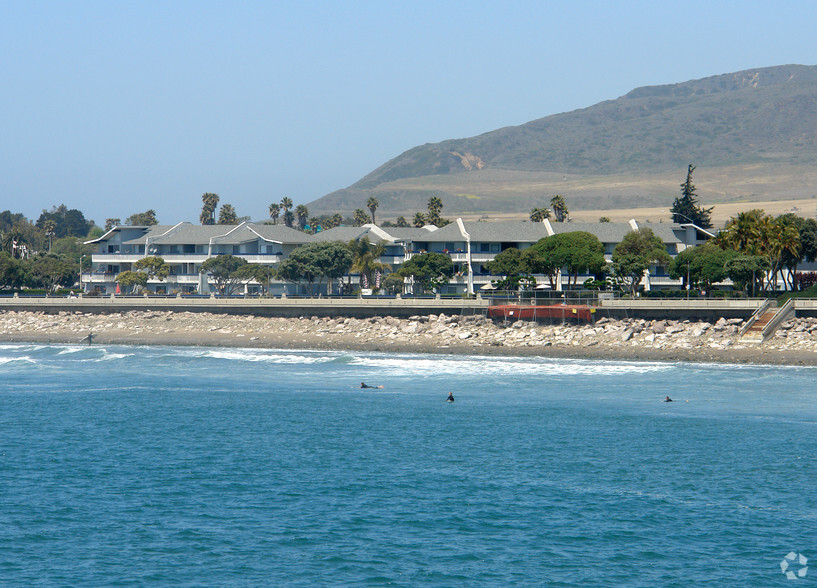 Primary Photo - Beachfronter Townhome Apartments