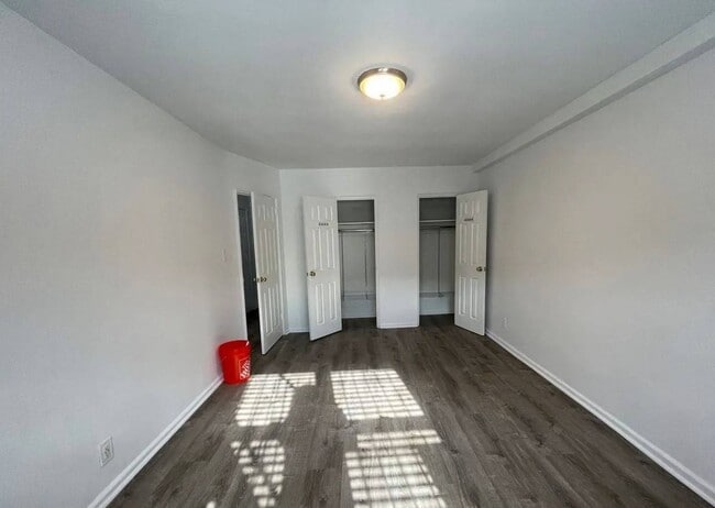 Building Photo - 25-52-52 73rd St