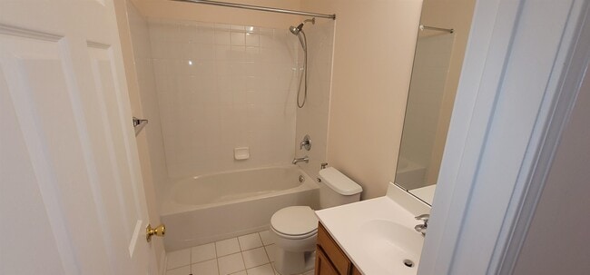 Building Photo - 9 McMartin Ct