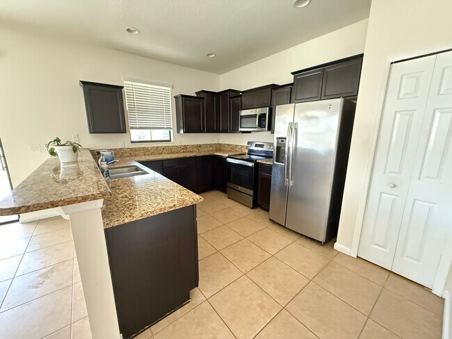 Building Photo - 1766 Portofino Meadows Blvd