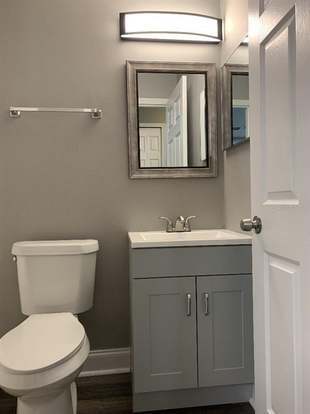 Building Photo - 7323 R J Cove Ct