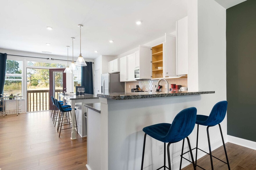 Building Photo - 3105 Banyan Btm Ln