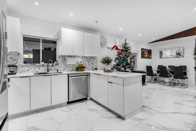 Building Photo - 20823 SW 126th Ct