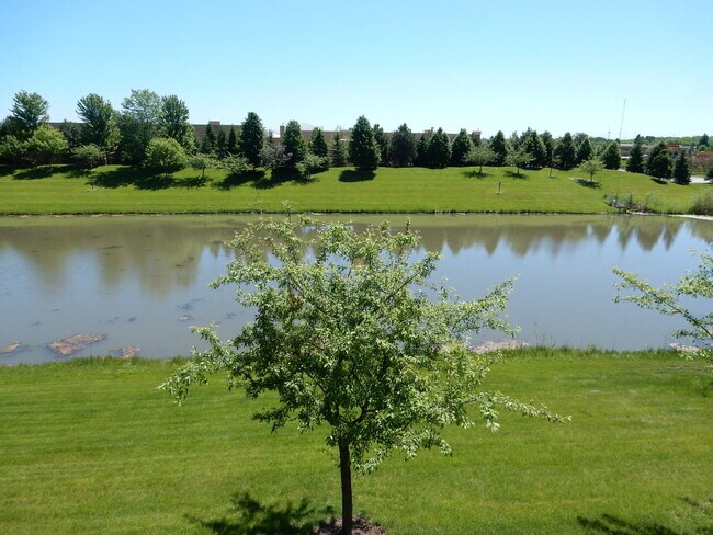 Building Photo - 2915 Church Rd