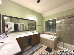 Building Photo - 1902 Estonia Cove