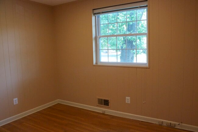 Building Photo - 5120 41st St NW