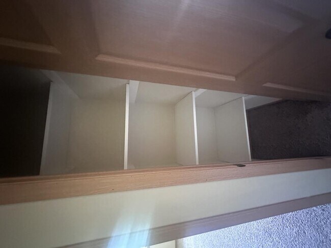 Building Photo - 2519 Parkfield Dr
