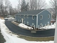 Building Photo - 156 Main St