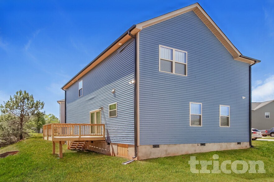 Building Photo - 109 Patagonia Rd