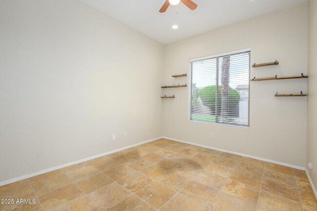 Building Photo - 13824 W Gelding Dr