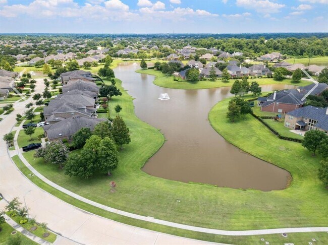Building Photo - 2815 Sage Creek Ct
