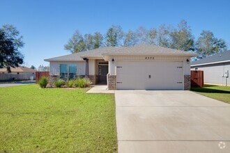 Building Photo - Corner Lot & Fenced 4/2 Ready for Move In!...