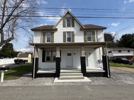 Building Photo - 2020 Atlantis Dr