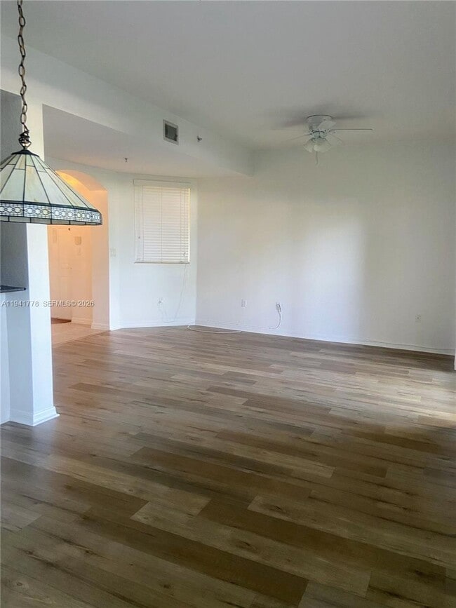 Building Photo - 8933 NW 107 Ct