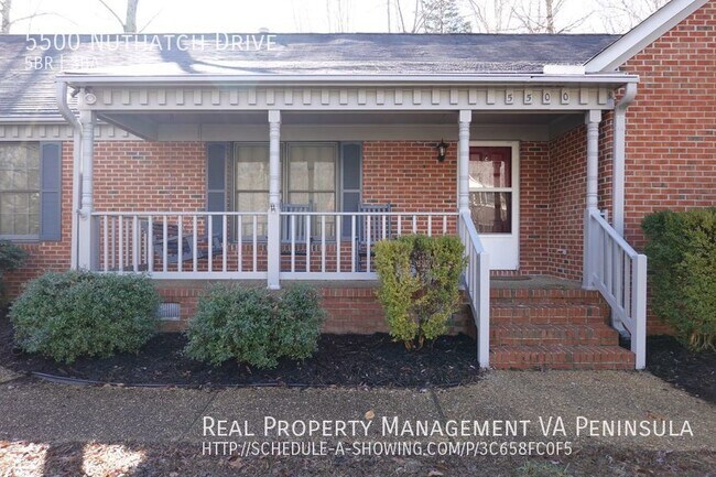 Building Photo - Spacious 5 bedrooms house in Rolling Woods...