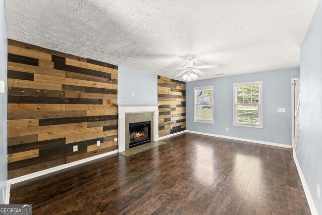 Building Photo - 104 Jameston Dr