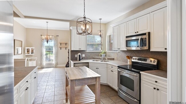 Building Photo - 10530 Springglen Ct
