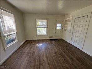 Building Photo - 288 Dickey Ave NW