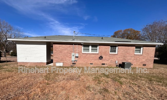 Building Photo - 2326 Marett Blvd