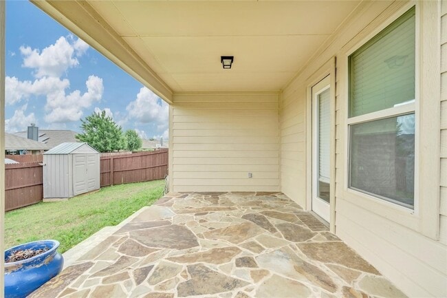 Building Photo - 9001 Tumbleweed Dr