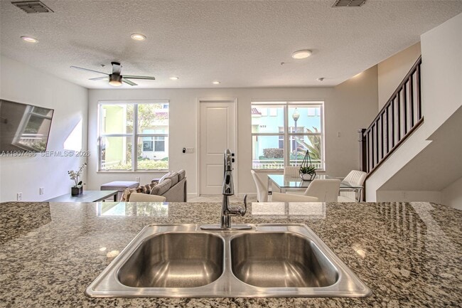 Building Photo - 1430 NW 48th Dr