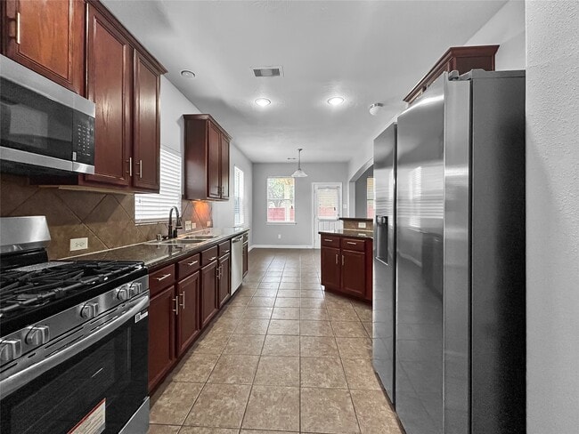 Building Photo - 8402 Parapet Pl