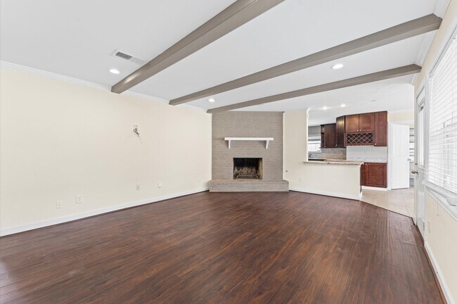 Building Photo - 6026 McKnight St
