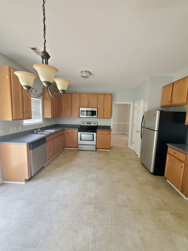 Building Photo - Beautiful  Home  Available for Rent in Monroe, NC 28112