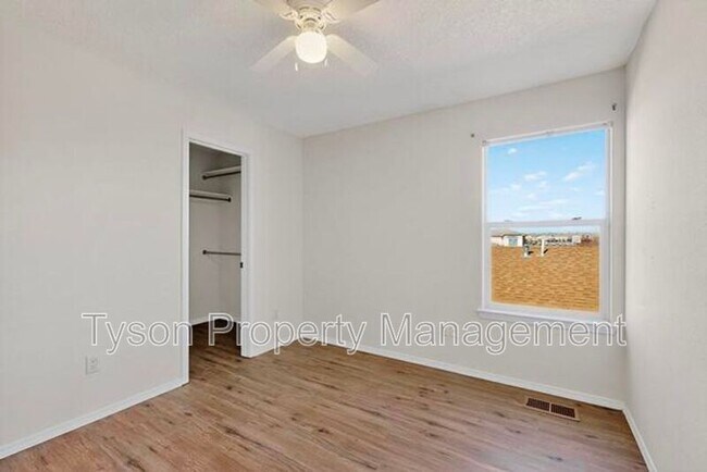 Building Photo - 6605 Ventana Hills Rd NW