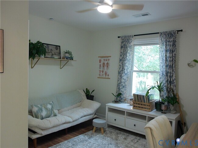 Building Photo - 3284 Chickahominy Rd