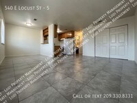 Building Photo - Upstairs 2 Bedroom - Price Reduced!