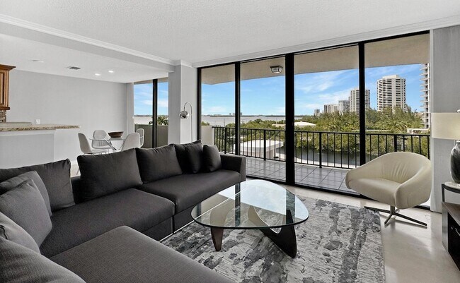 Building Photo - 4200 N Ocean Dr