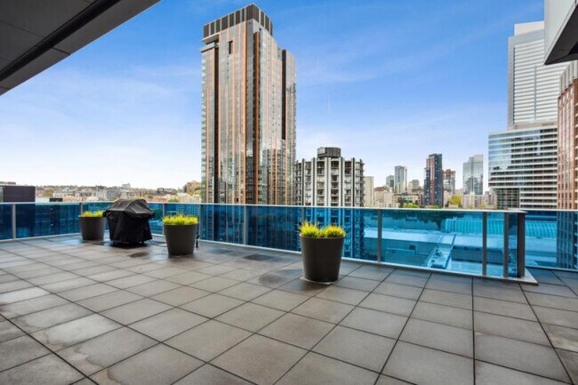 Building Photo - 1 bedroom in Seattle WA 98101