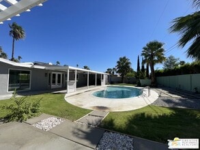 Building Photo - 505 E Molino Rd