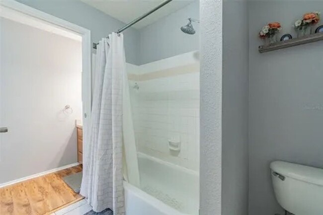 Building Photo - Beautiful 2 bedroom, 2 bathroom condo!