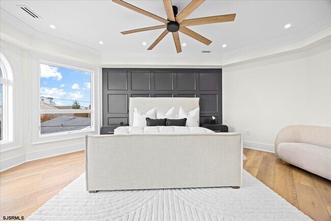 Building Photo - 31 Seaside Ct