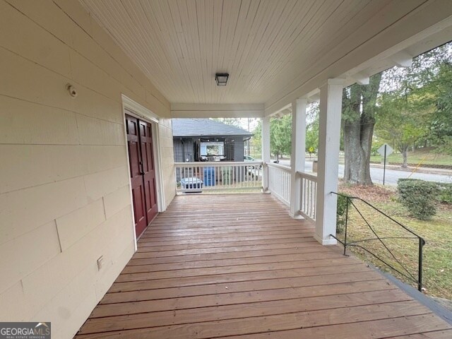 Building Photo - 818 Peeples St SW