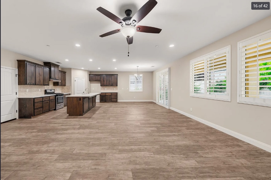Building Photo - 7303 Whiskey Creek Dr