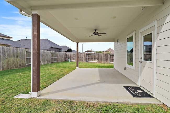 Building Photo - 14307 Pecan Maple Dr