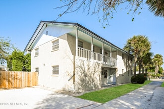 Building Photo - 1012 2nd St S