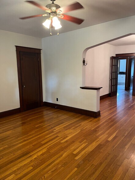 Building Photo - 3953 Fillmore St