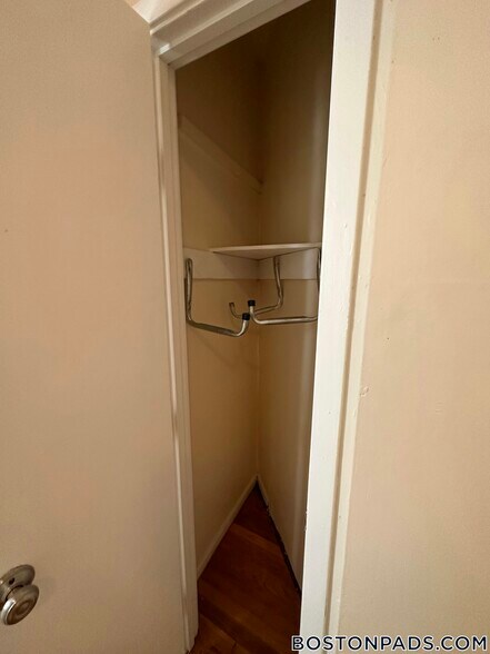 Building Photo - 51 S Huntington Ave