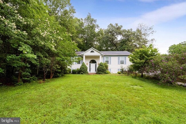 Primary Photo - 11821 Sinclair Ln