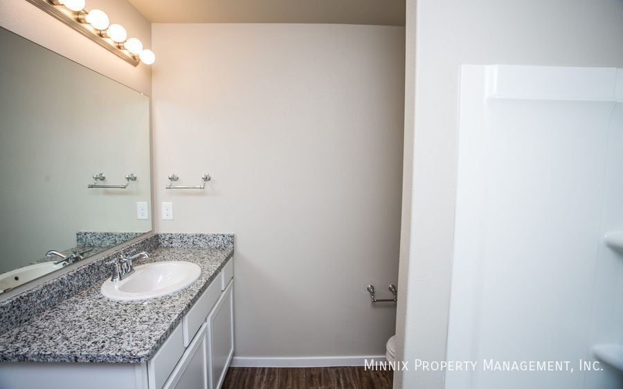 Building Photo - 2134 Kirksey Ave